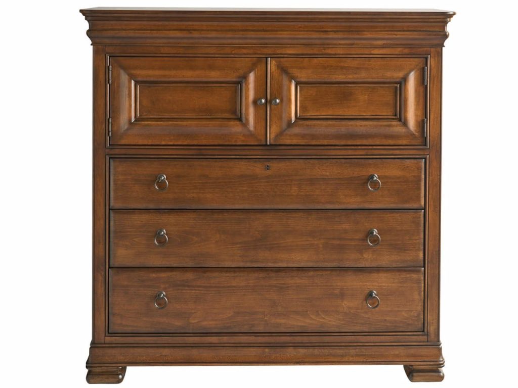Dressing Chest
