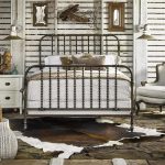 The Guest Room Queen Bed
