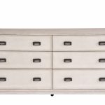 Estelle Dresser