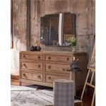 Sienna Dresser