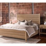 Canyon Post Bed King