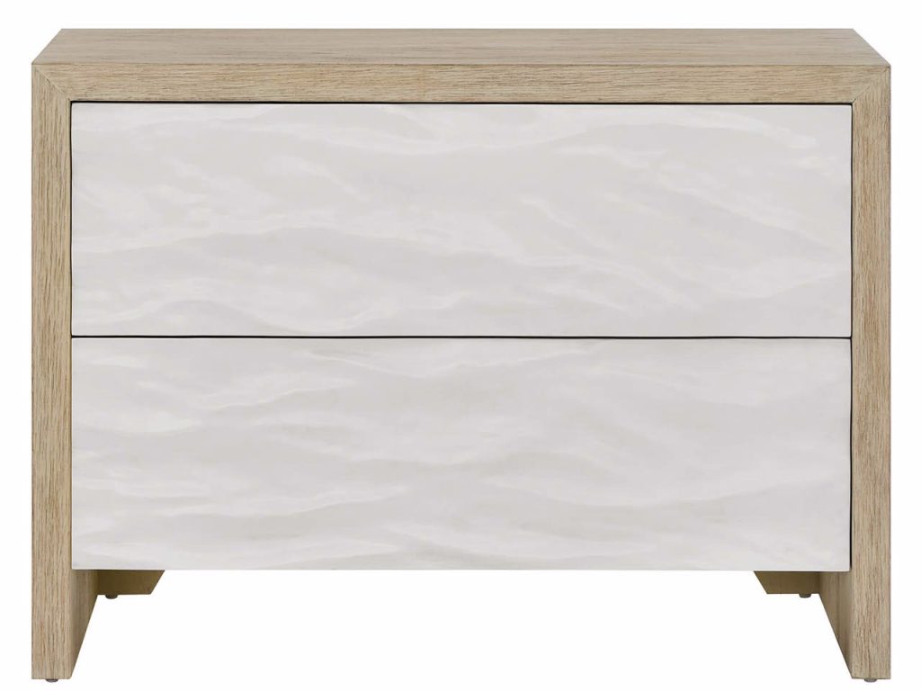 Oasis Chest