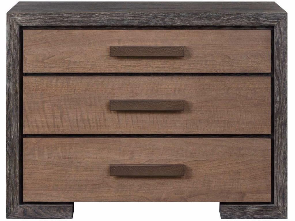 Veil Bachelors Chest