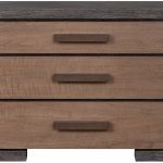 Veil Bachelors Chest