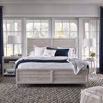 Getaway Panel Queen Bed