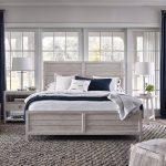 Getaway Panel King Bed
