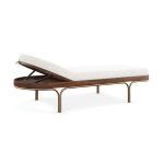 Rhythm
      
        Chaise