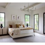 Summerland Uphol Bed Queen
