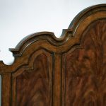 Leesburg King Poster Bed