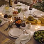 Vineyard Row Rectangle Dining Table with Two 20-inch Leaves