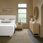 Banyon Bay California King Upholstered Bed