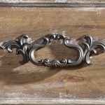 Chatelet Dresser