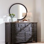 Americana Oval Mirror