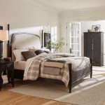 Americana One-Drawer Oval Nightstand