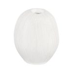 Vasti Vase, LG