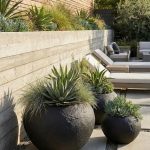 Aera Planter Wide, Black, Medium