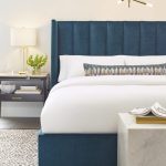 King Winged Bed 