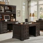 66" Executive Desk