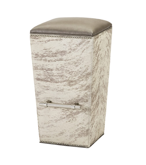Quinn Bar Stool