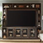 97" Hutch