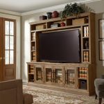 97" Hutch