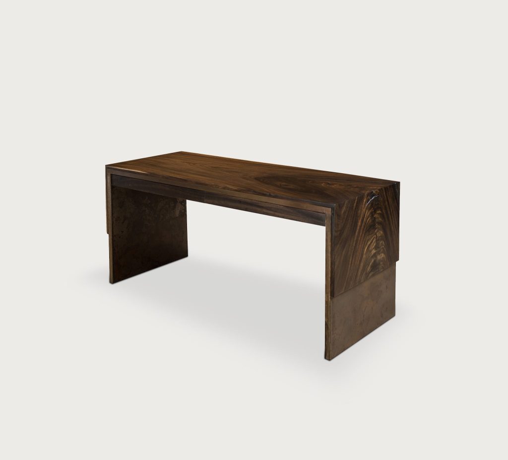 Manta Desk