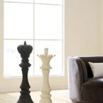 King Chess Sculpture, Cast Stone Black, Small